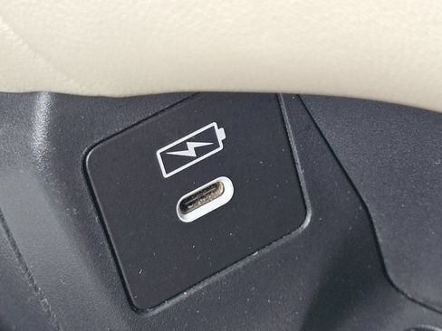 Used 2024 Honda HR-V LX image 29