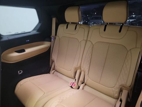 Used 2023 Jeep Grand Cherokee L Summit AWD/4WD image 14