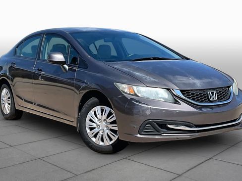 Used 2013 Honda Civic LX image 2