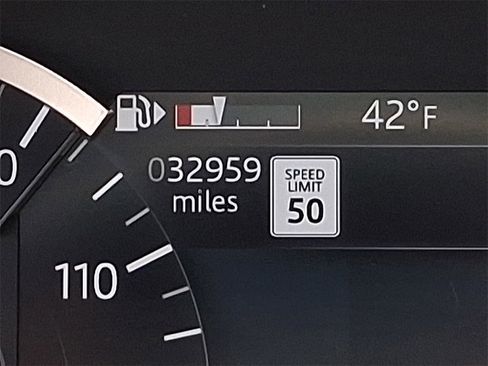 Certified 2023 Land Rover Range Rover Evoque R-Dynamic S image 18