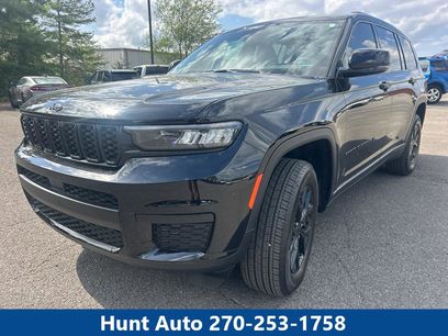 Used 2025 Jeep Grand Cherokee L Laredo