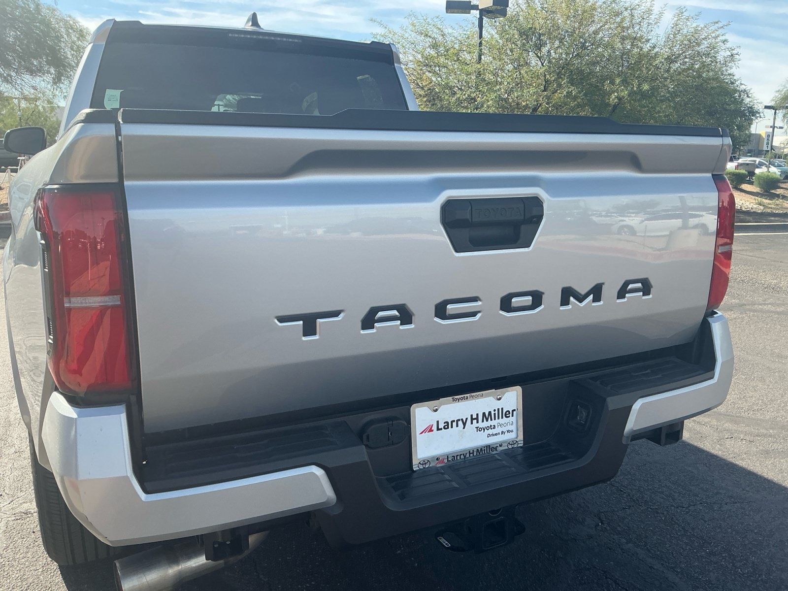 Used 2025 Toyota Tacoma SR5 RWD image 24