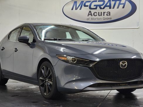 Used 2022 MAZDA MAZDA3 s image 2