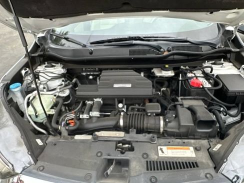Used 2019 Honda CR-V Touring image 11