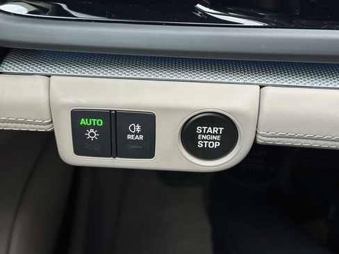 New 2026 Porsche Panamera 4 AWD/4WD image 27