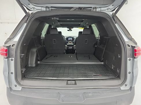 Used 2023 Chevrolet Traverse RS AWD/4WD image 53