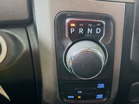 Used 2019 RAM 1500 Express w/ Wheel & Sound Group AWD/4WD image 15