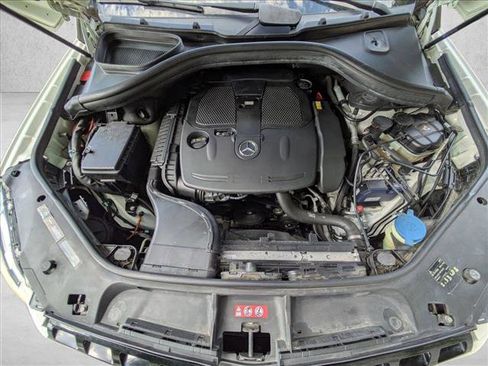 Used 2012 Mercedes-Benz ML 350 4MATIC image 24