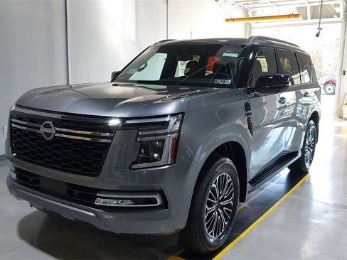 New 2026 Nissan Armada SL w/ Captain's Chari Seat Package image 18