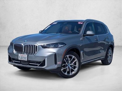Used 2024 BMW X5 xDrive50e w/ Parking Assistance Package AWD/4WD image 1