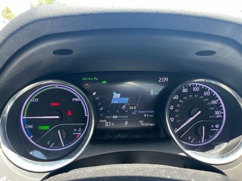 Used 2019 Toyota Camry XLE w/ Driver Assist Package FWD image 18