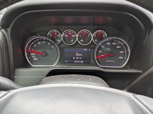 Used 2019 Chevrolet Silverado 1500 LT Trail Boss w/ Convenience Package AWD/4WD image 24