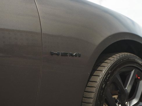 Used 2022 Dodge Charger R/T w/ Plus Group RWD image 10