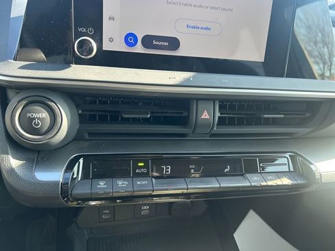 Used 2024 Toyota Prius LE image 26