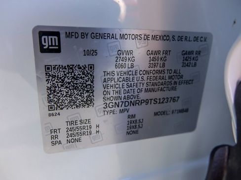 New 2026 Chevrolet Equinox EV LT image 27
