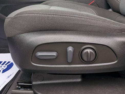 Used 2023 Chevrolet Traverse LT w/ LPO, Floor Liner Package AWD/4WD image 12