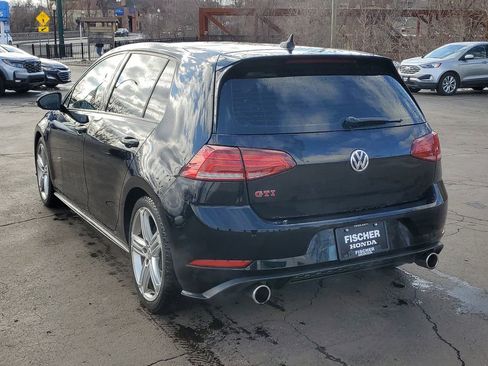 Used 2020 Volkswagen GTI S image 4