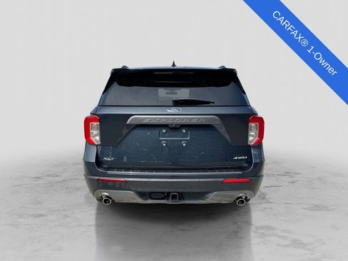 Used 2024 Ford Explorer XLT w/ Equipment Group 202A AWD/4WD image 7