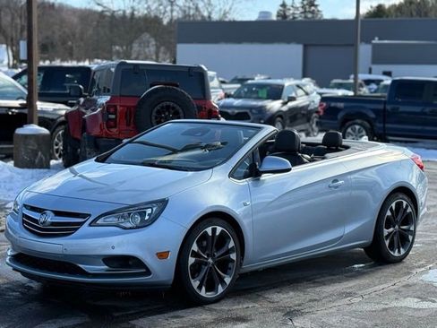Used 2017 Buick Cascada Premium image 42