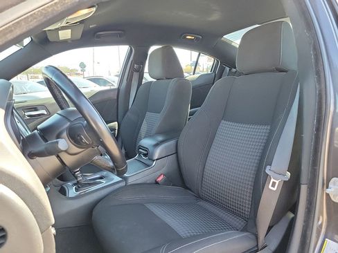 Used 2023 Dodge Charger SXT image 11