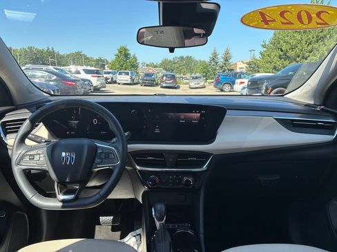 Used 2024 Buick Encore GX Sport Touring w/ Advanced Technology Package AWD/4WD image 16