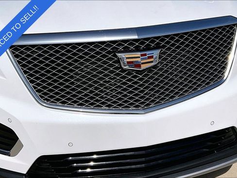 Used 2024 Cadillac XT5 Premium Luxury w/ LPO, Floor Liner Package AWD/4WD image 37