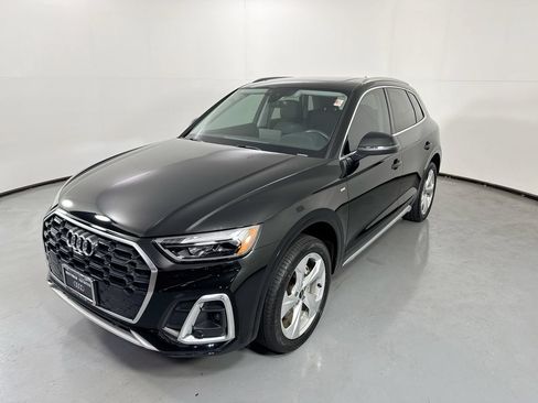 Used 2023 Audi Q5 2.0T Premium Plus w/ Premium Plus Package AWD/4WD image 30