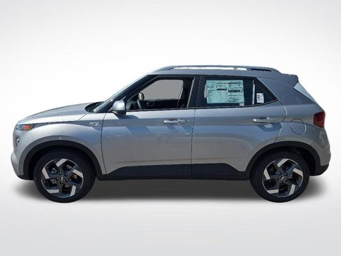 New 2026 Hyundai Venue SEL FWD image 6