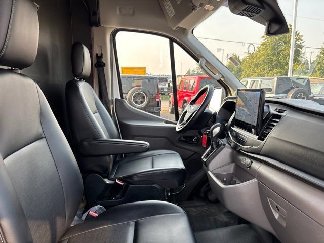 Used 2022 Ford Transit 250 Medium Roof RWD image 10