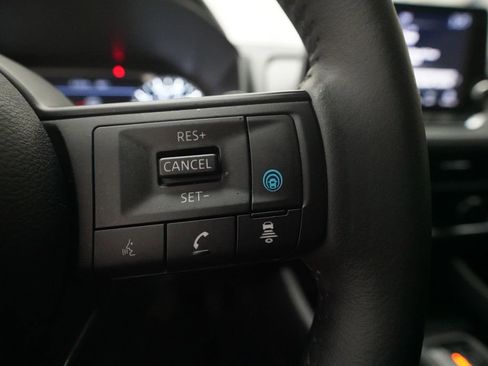 Certified 2024 Nissan Rogue SV w/ SV Premium Package AWD/4WD image 19