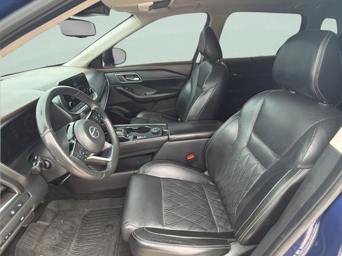 Used 2021 Nissan Rogue Platinum AWD/4WD image 17