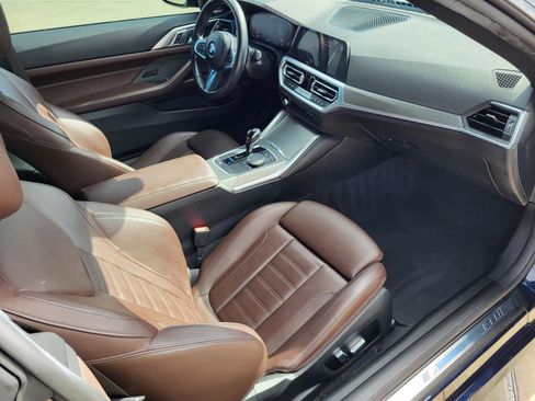 Used 2023 BMW 440i xDrive Coupe w/ Premium Package image 9