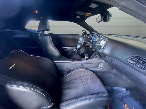 Used 2017 Dodge Challenger SRT w/ Technology Group image 22