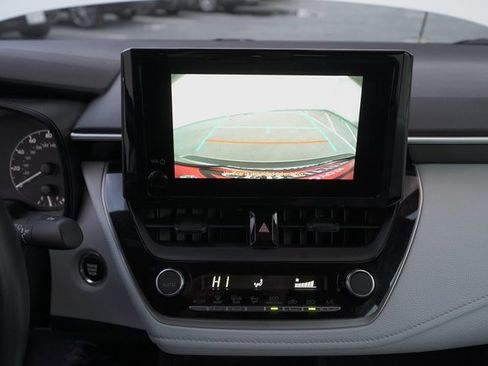 Certified 2024 Toyota Corolla SE image 19