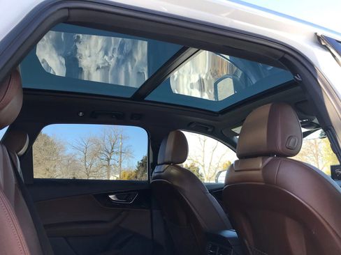 Used 2018 Audi Q7 3.0T Premium image 61