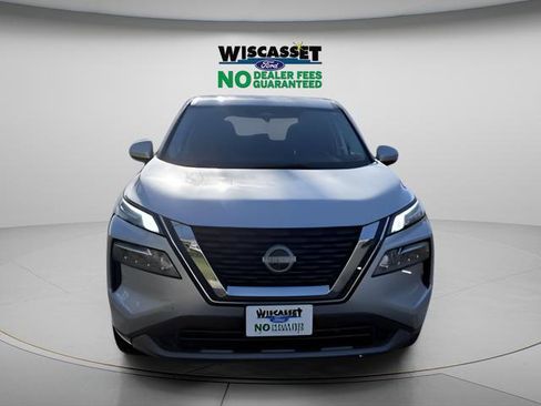 Used 2023 Nissan Rogue SV image 9