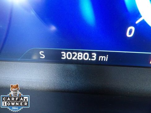 Certified 2022 Ford Escape SEL w/ SEL Stealth AWD Package image 35