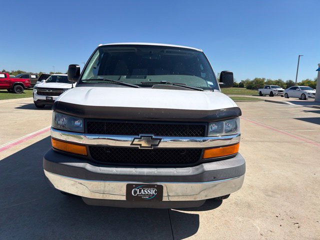 Used 2016 Chevrolet Express 2500 LT w/ LT Preferred Equipment Group RWD image 2