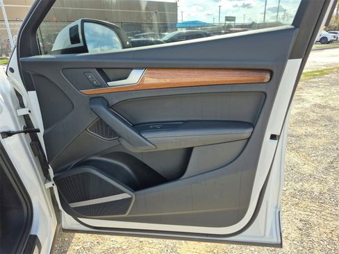 Used 2023 Audi Q5 2.0T Premium Plus image 36