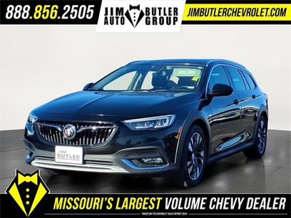 Used 2019 Buick Regal Essence w/ Driver Confidence Package I