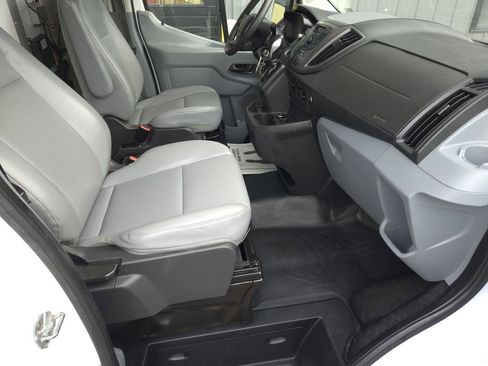 Used 2015 Ford Transit 250 138 w/ Exterior Upgrade Package image 19