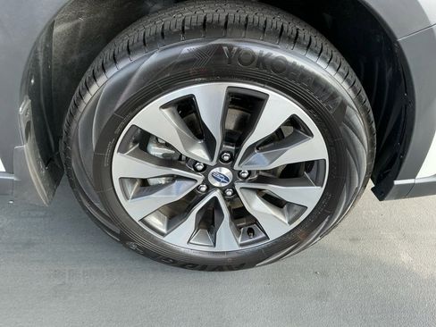 Used 2025 Subaru Outback Limited w/ Popular Package #2 image 31