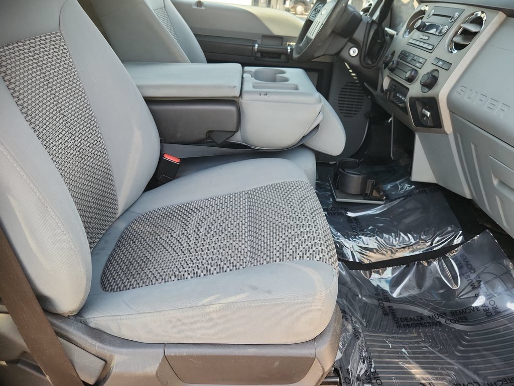 Used 2016 Ford F350 XLT w/ XTR Package AWD/4WD image 14