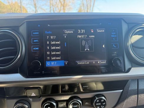 Used 2017 Toyota Tacoma SR5 w/ Tow Package image 21