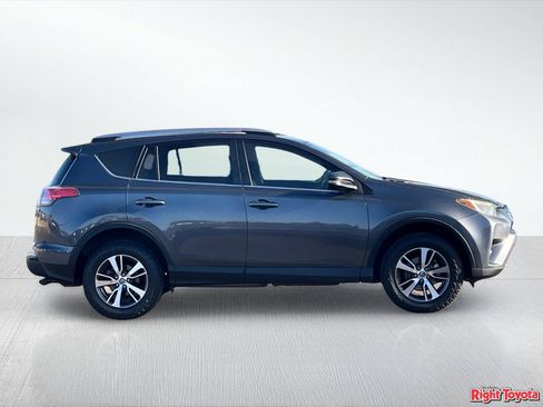 Certified 2018 Toyota RAV4 XLE w/ Plus Extra Value Package FWD image 8