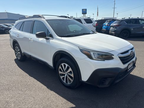 Used 2020 Subaru Outback AWD/4WD image 10
