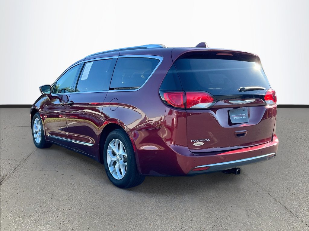 Used 2018 Chrysler Pacifica Touring-L w/ Advanced Safetytec Group FWD image 5