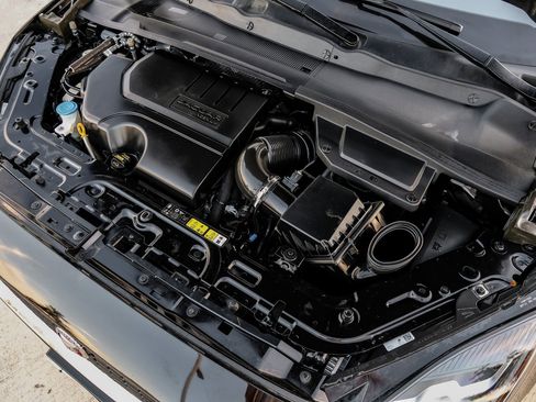 Used 2019 Jaguar E-PACE S image 53