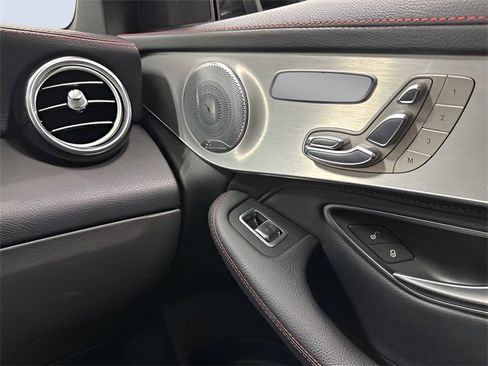 Certified 2018 Mercedes-Benz GLC 43 AMG 4MATIC image 32