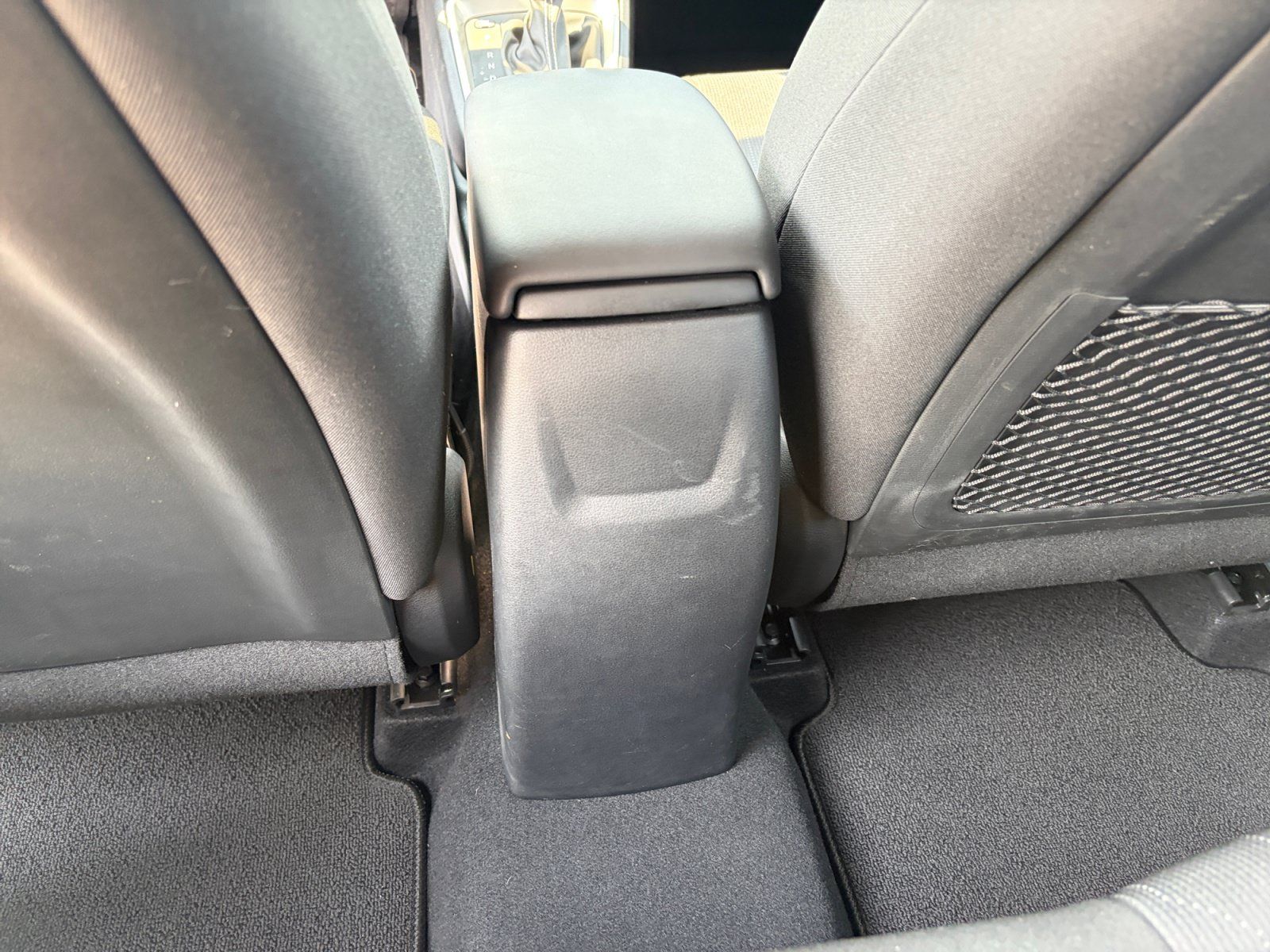Certified 2025 Hyundai Venue SE FWD image 30
